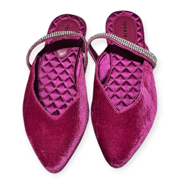Torrid Fuschia Velvet Pointed Toe with Embellished Strap Flats - Picture 1 of 10